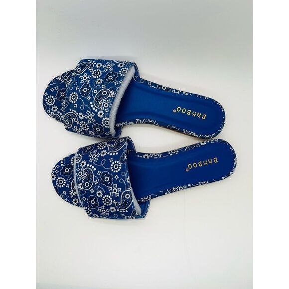 Bamboo Zest-16 Blue Bandana Print Flat Sandals Size 7 New. - Picture 3 of 8